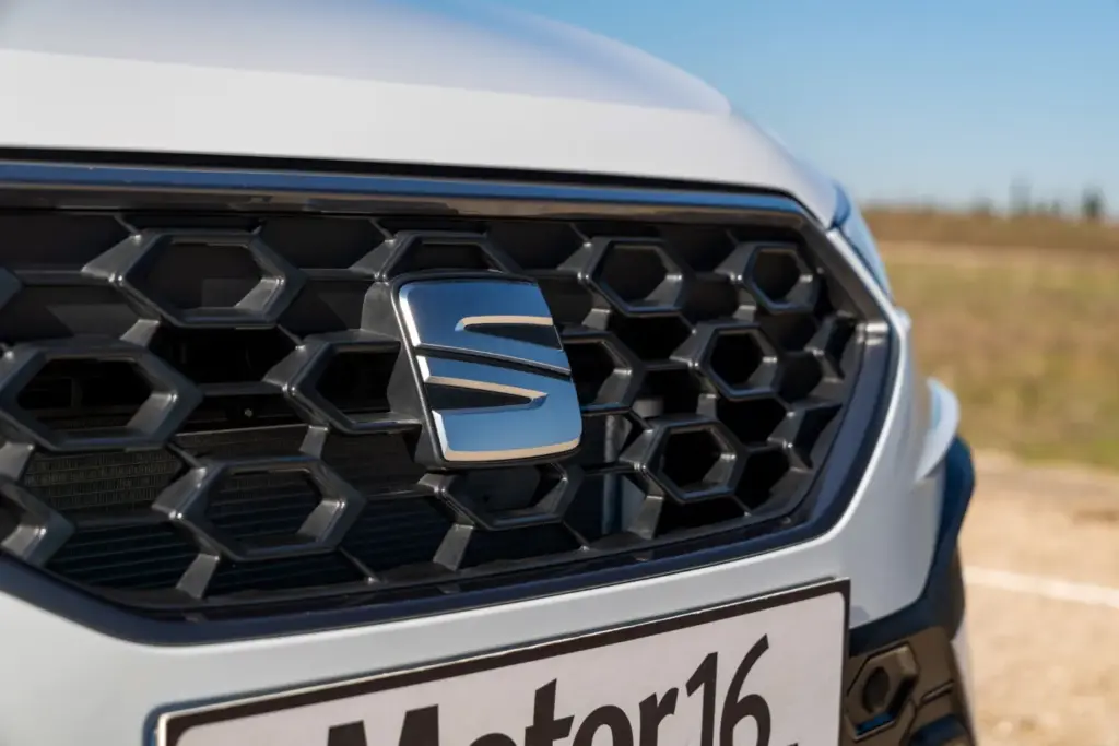 Seat Arona 1.0 TSI 115 CV M6 2026 6 Motor16