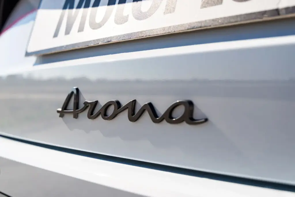 Seat Arona 1.0 TSI 115 CV M6 2026 9 Motor16