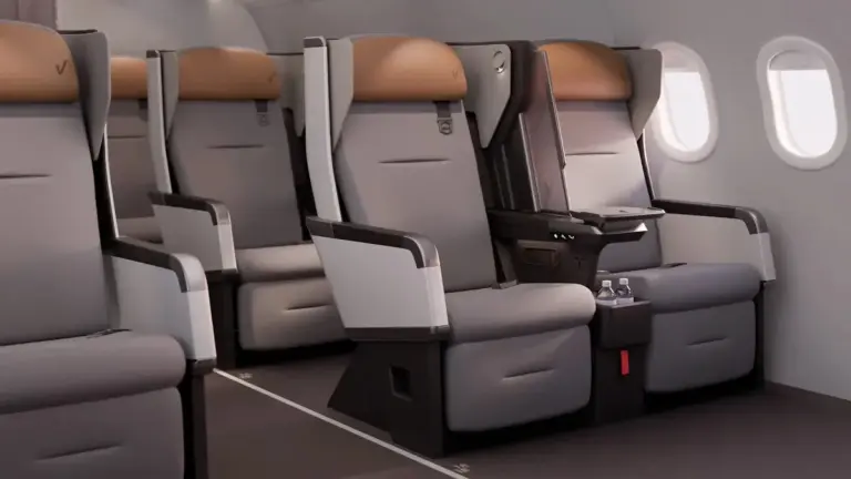 Stellantis Design revoluciona el interior de los aviones: del asiento business electrificado a la cabina que rivaliza con los jets privados