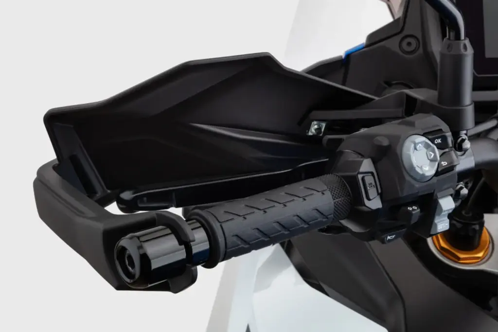 Hamamatsu Special Edition: Suzuki lo da todo 62 Motor16 Suzuki Hamamatsu Special Edition 60 Motor16