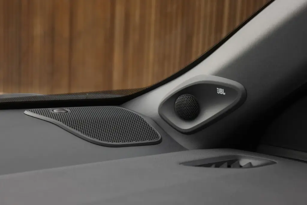 TOYOTA YARIS CROSS 2026 11 Motor16