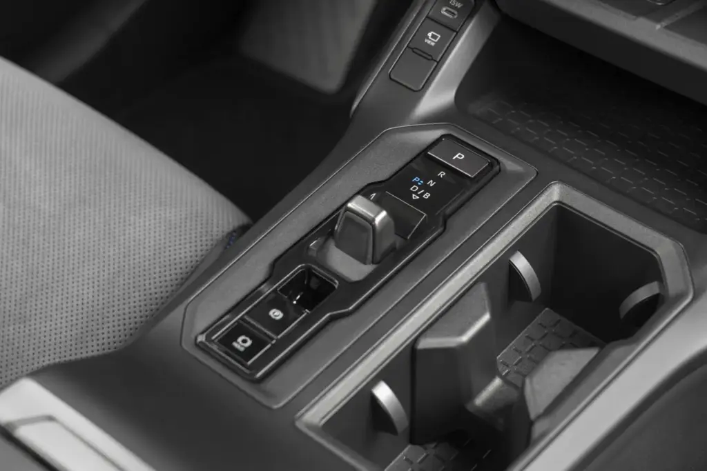 Toyota RAV4 HEV 2026 8 Motor16