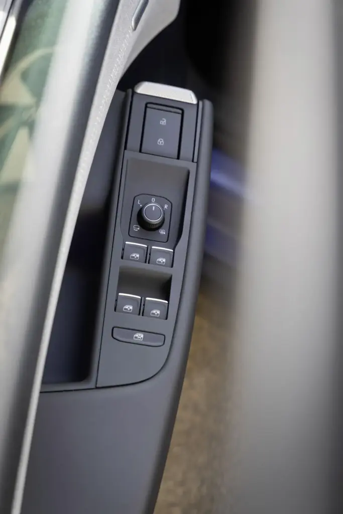 VOLKSWAGEN ID.POLO 35 Motor16