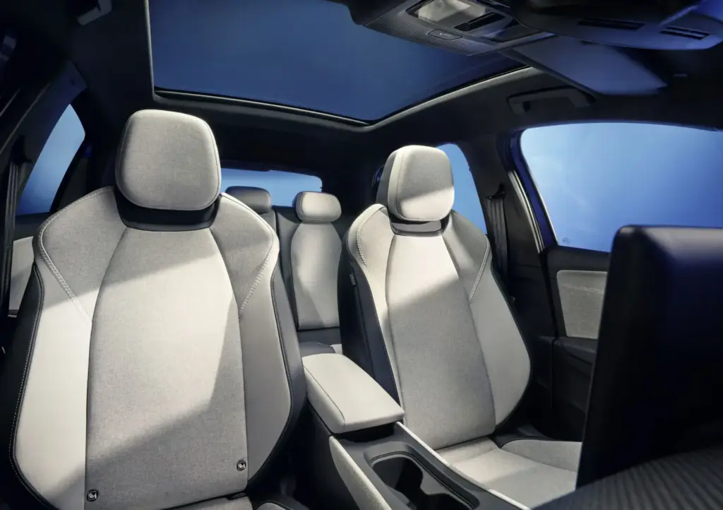 VOLKSWAGEN ID.POLO 49 Motor16