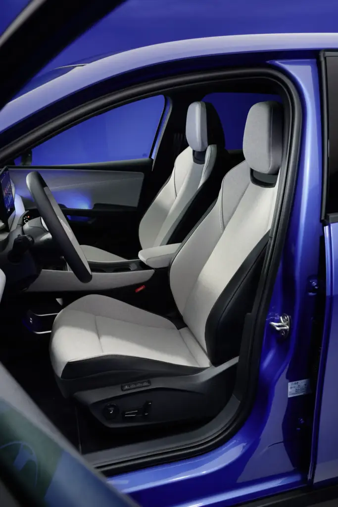 VOLKSWAGEN ID.POLO 61 Motor16