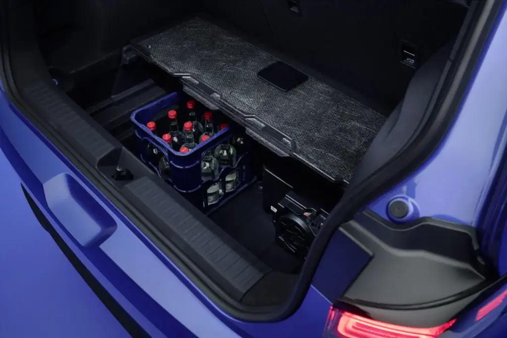 VOLKSWAGEN ID.POLO 67 Motor16