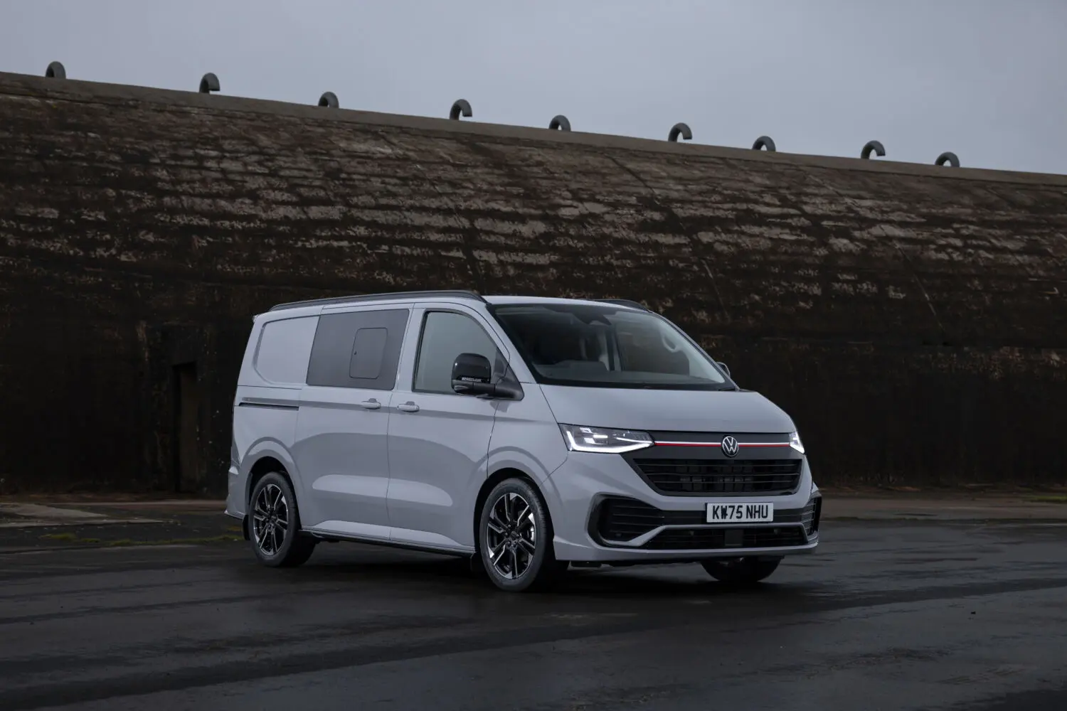 Volkswagen Transporter Sportline, en Reino Unido lo tienen claro: las furgonetas también pueden ser deportivas