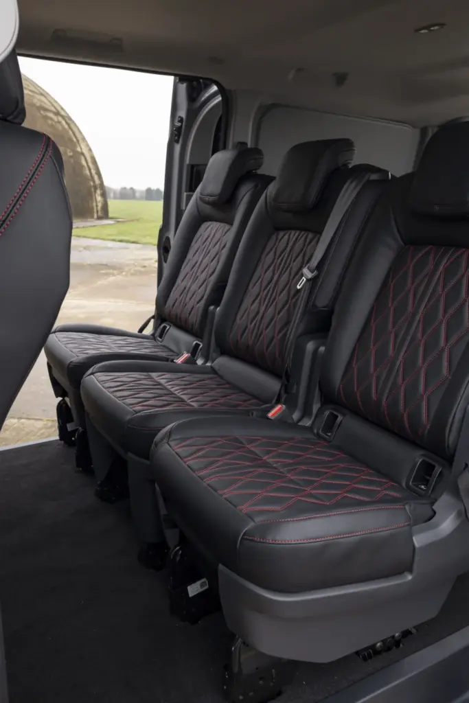 VOLKSWAGEN TRANSPORTER SPORTLINE 4 Motor16