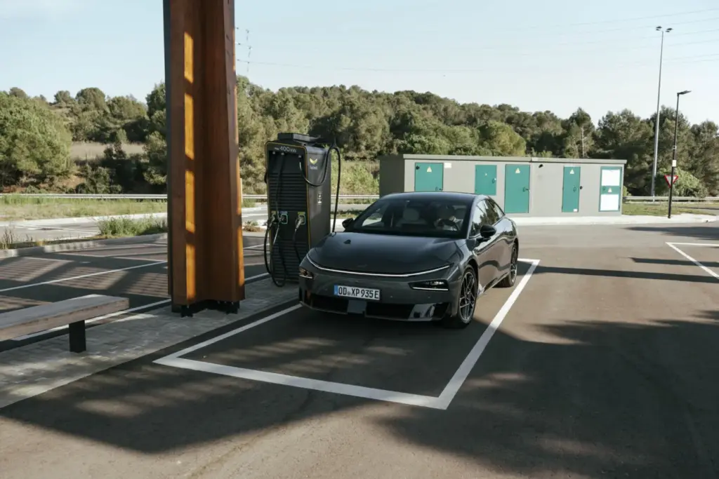 Probamos el XPENG p7+ RWD Long Range: a la velocidad de la luz 29 Motor16 XPENG P7 10 Motor16