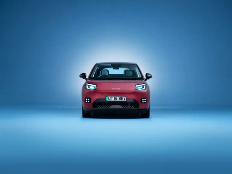 GAC Aion UT: supera al Renault 5 con 400 km de autonomía y precio de batalla