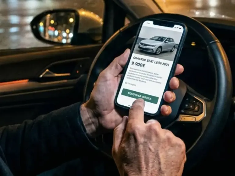 Gonzalo (51), dueño de un concesionario: «No caigas en esta trampa con los anuncios de coches de segunda mano»