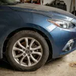 Pedro (39), mecánico: «Esto es lo que la pasa a tu coche si los dejas parado mucho tiempo»