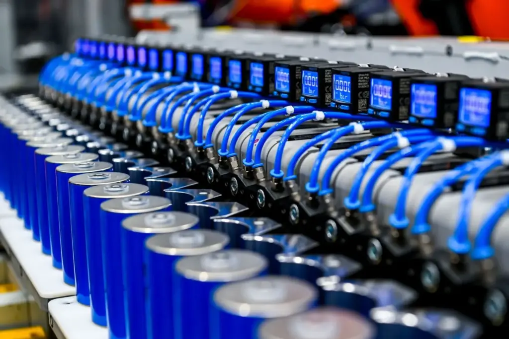 fabrica bmw i3 neue klasse 2026 2027 11 Motor16