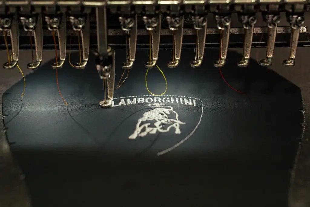 Así convierte Lamborghini la compra de un coche en un viaje emocional