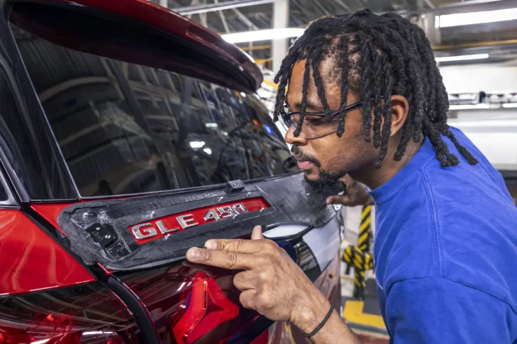 mercedes benz tuscaloosa ee uu 5000000 suv fabrica usa 10 Motor16