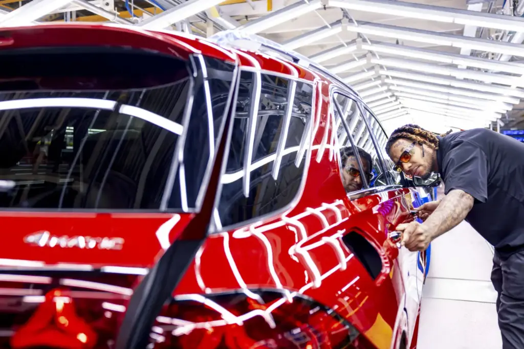 mercedes benz tuscaloosa ee uu 5000000 suv fabrica usa 11 Motor16