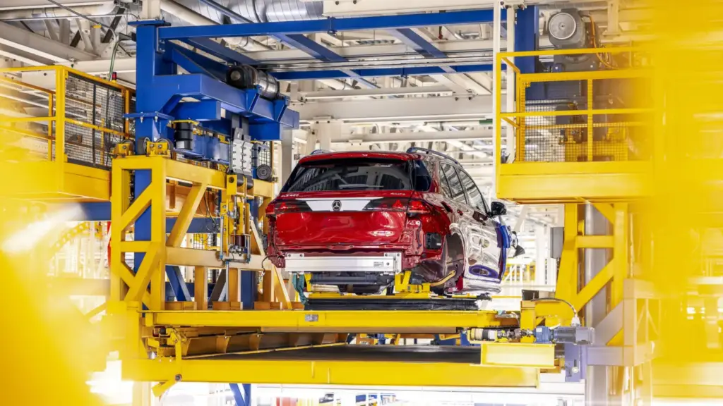 mercedes benz tuscaloosa ee uu 5000000 suv fabrica usa 12 Motor16