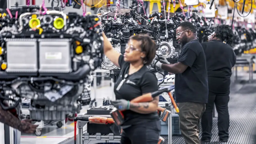 Mercedes-Benz alcanza los cinco millones de SUV producidos en EE. UU.