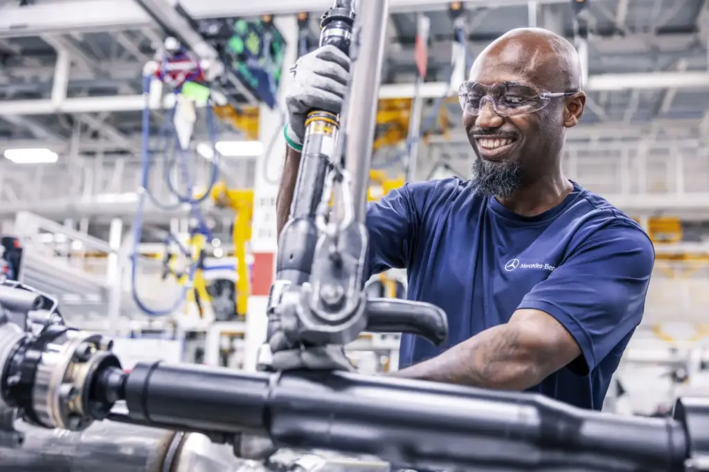 Mercedes-Benz alcanza los cinco millones de SUV producidos en EE. UU.