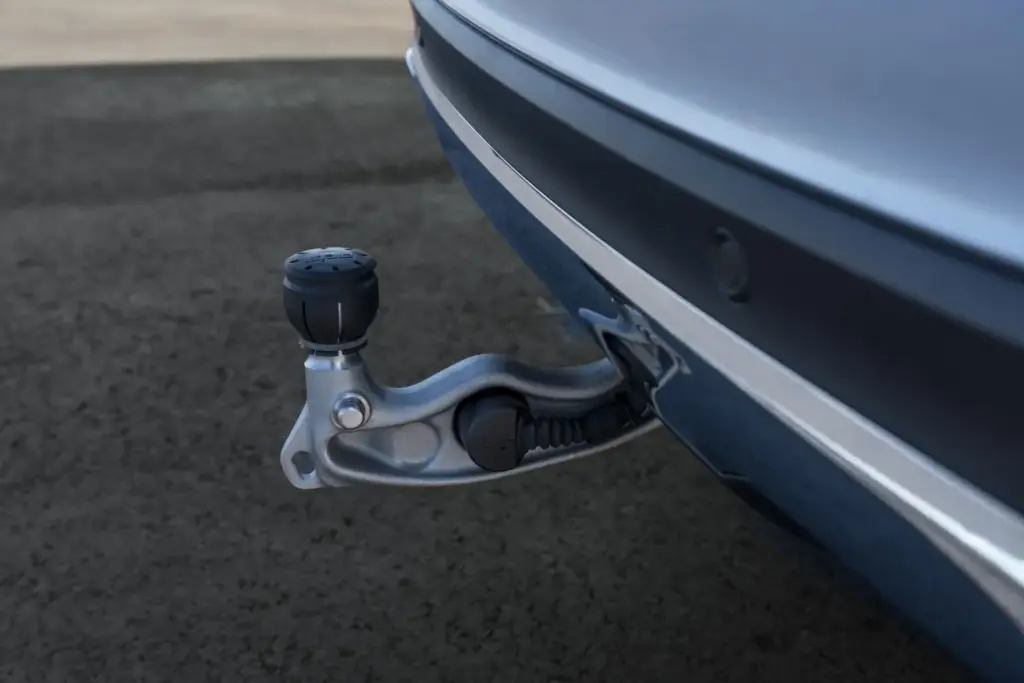 El Mercedes GLE se reinventa con nuevo aspecto, más potencia e IA integrada