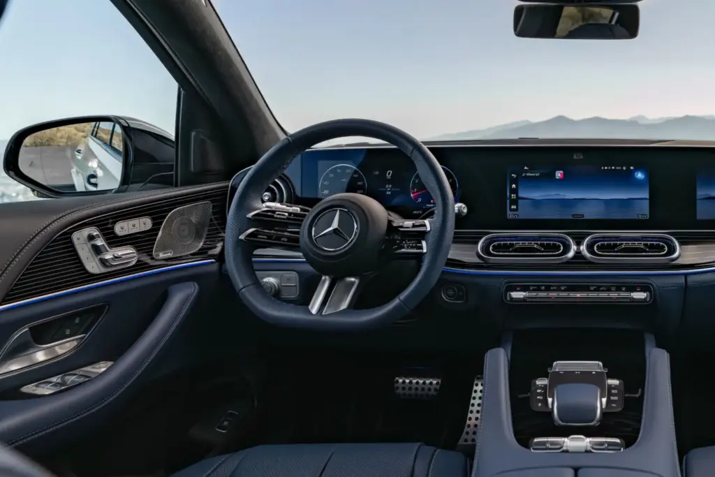 El Mercedes GLE se reinventa con nuevo aspecto, más potencia e IA integrada