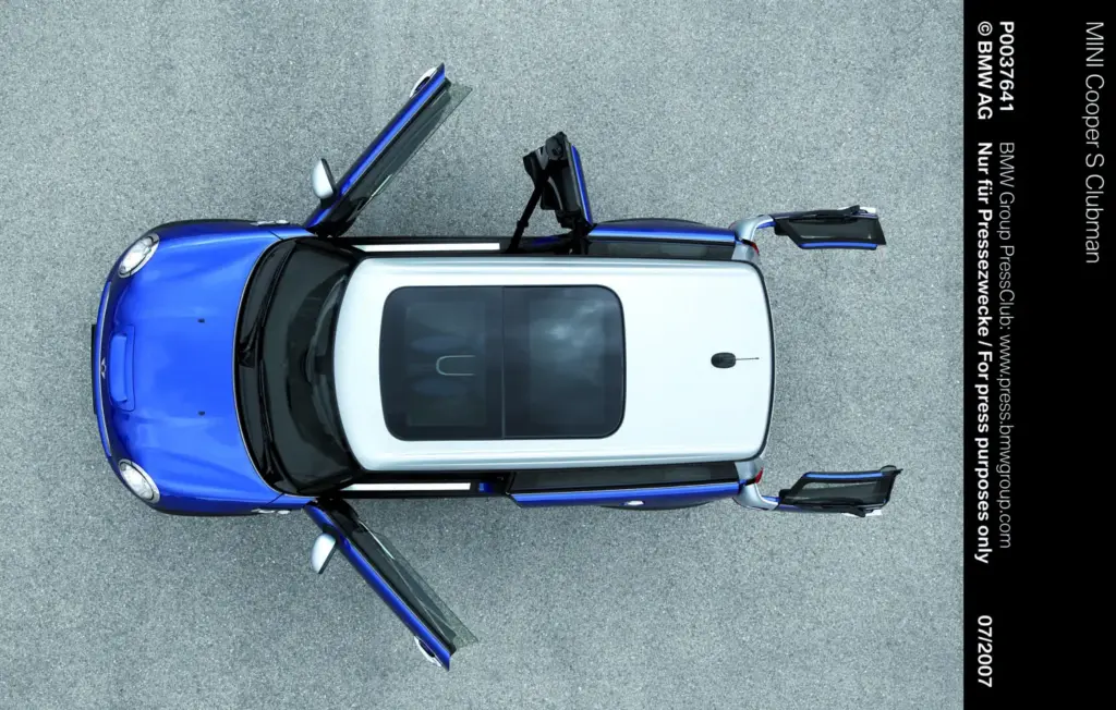 mini moderno 25 anos fabrica 14 Motor16