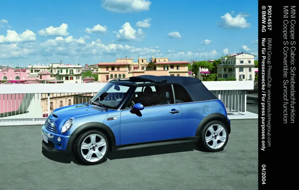 mini moderno 25 anos fabrica 8 Motor16