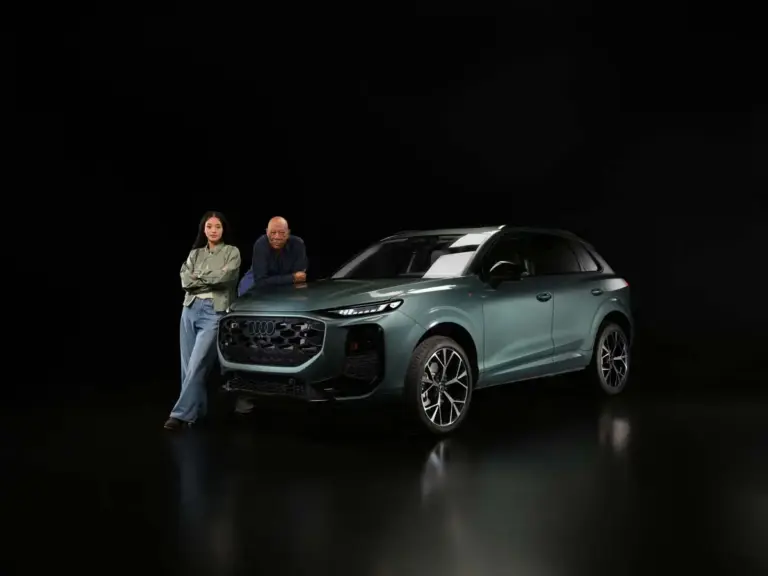 Morgan Freeman y Chase Infiniti protagonizan la campaña del nuevo Audi Q3: el SUV que te invita a decir «sí»