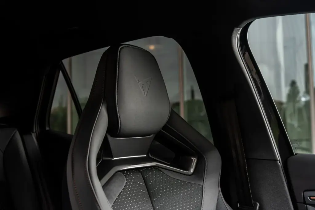 Primera prueba del Cupra Born: Mejoras sutiles que marcan la diferencia