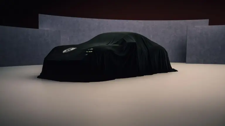 Porsche confirma que el 911 no será totalmente eléctrico hasta 2030, el 718 sí será EV