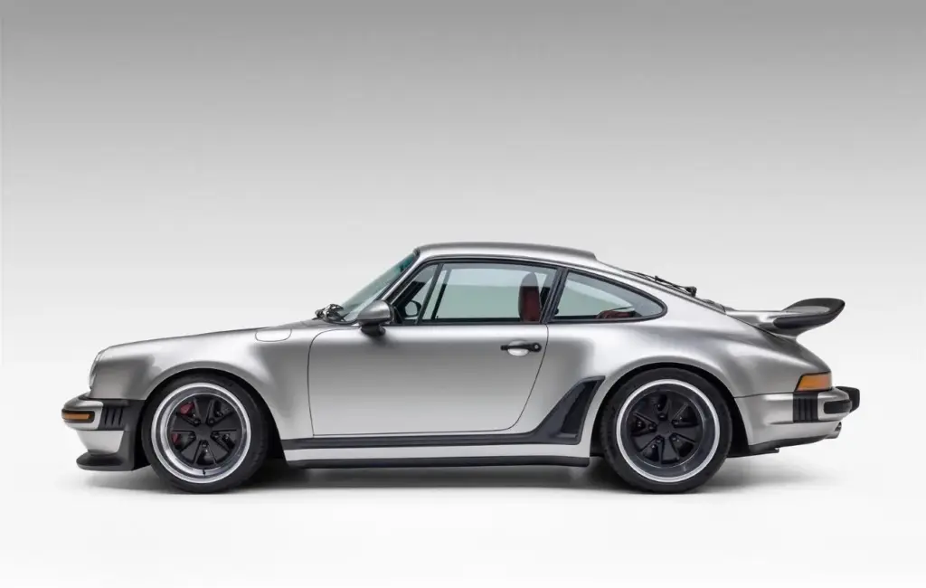 Este Porsche 911 Turbo de Singer es uno de los restomods más deseables sobre la base del 964, y está a la venta
