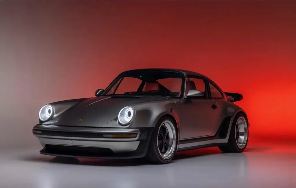 Este Porsche 911 Turbo de Singer es uno de los restomods más deseables sobre la base del 964, y está a la venta