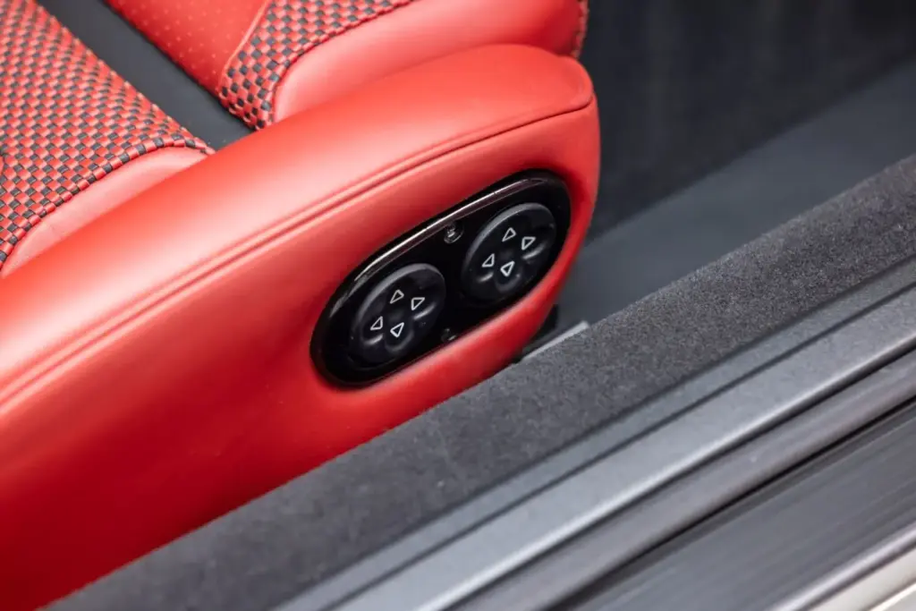 porsche 911 turbo 964 singer classic turbo restomod subasta venta precio 29 Motor16