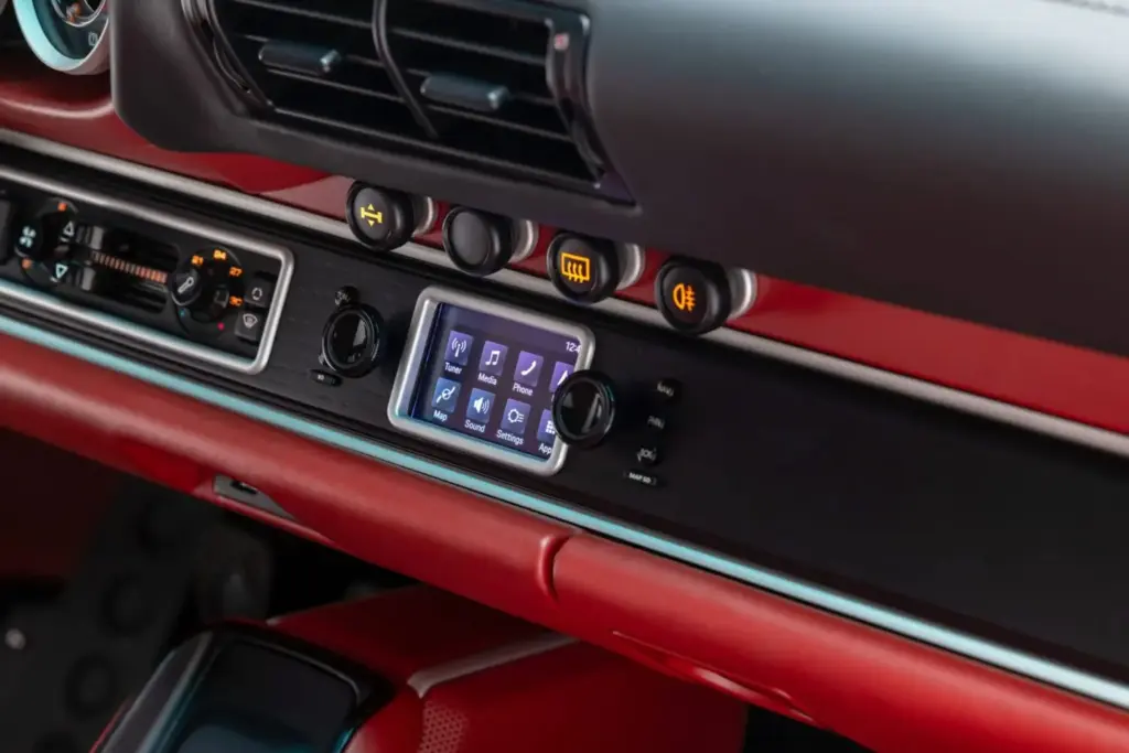 porsche 911 turbo 964 singer classic turbo restomod subasta venta precio 36 Motor16