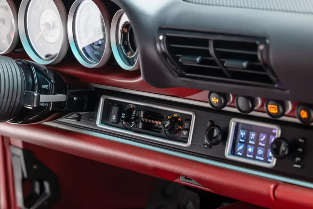 porsche 911 turbo 964 singer classic turbo restomod subasta venta precio 37 Motor16