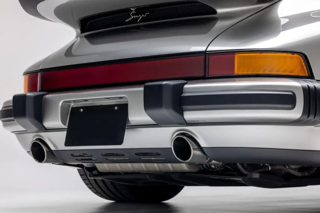 porsche 911 turbo 964 singer classic turbo restomod subasta venta precio 5 Motor16