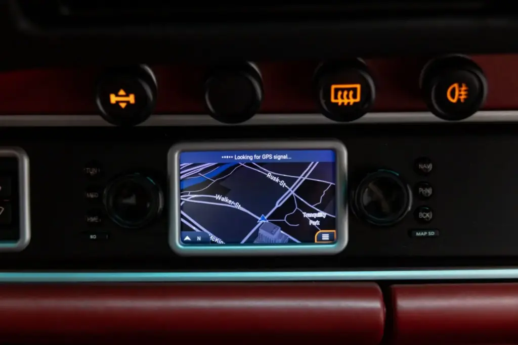 porsche 911 turbo 964 singer classic turbo restomod subasta venta precio 70 Motor16