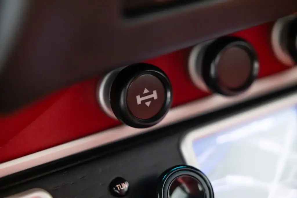 porsche 911 turbo 964 singer classic turbo restomod subasta venta precio 80 Motor16