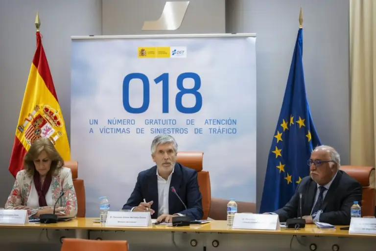 La DGT lanza el teléfono 018 para el apoyo gratuito a las víctimas