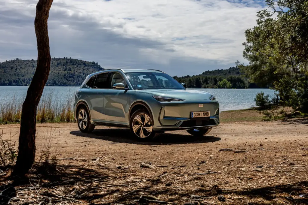 prueba Geely E5 2026 1 Motor16