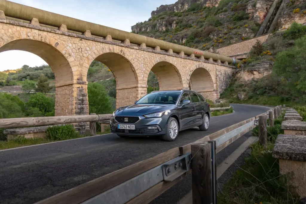 Seat León Sportstourer e-HYBRID Style XL: Damas y caballeros, no enciendan sus motores 7 Motor16 prueba Seat Leon Sportstourer e HYBRID Style XL 13 Motor16
