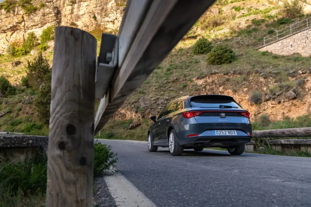Seat León Sportstourer e-HYBRID Style XL: Damas y caballeros, no enciendan sus motores 30 Motor16 prueba Seat Leon Sportstourer e HYBRID Style XL 30 Motor16