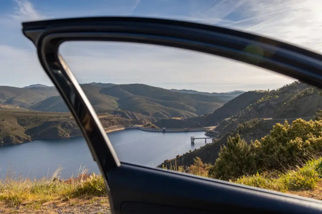 Seat León Sportstourer e-HYBRID Style XL: Damas y caballeros, no enciendan sus motores 22 Motor16 prueba Seat Leon Sportstourer e HYBRID Style XL 39 Motor16