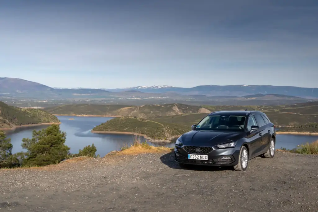 Seat León Sportstourer e-HYBRID Style XL: Damas y caballeros, no enciendan sus motores 21 Motor16 prueba Seat Leon Sportstourer e HYBRID Style XL 40 Motor16