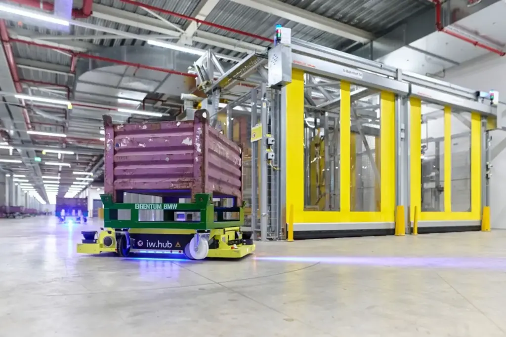 robot fabrica bmw 4 Motor16