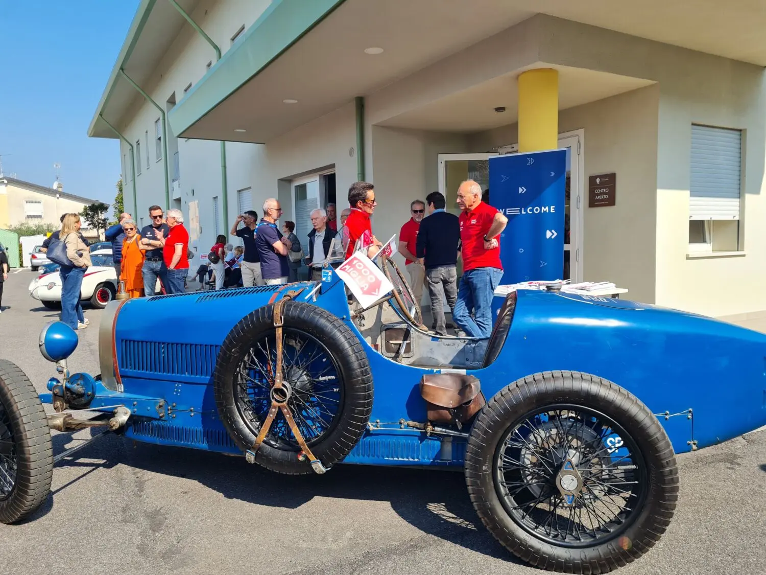 La 1000 Miglia “toma un desvío” para llevar la emoción a quienes no pueden ver la carrera
