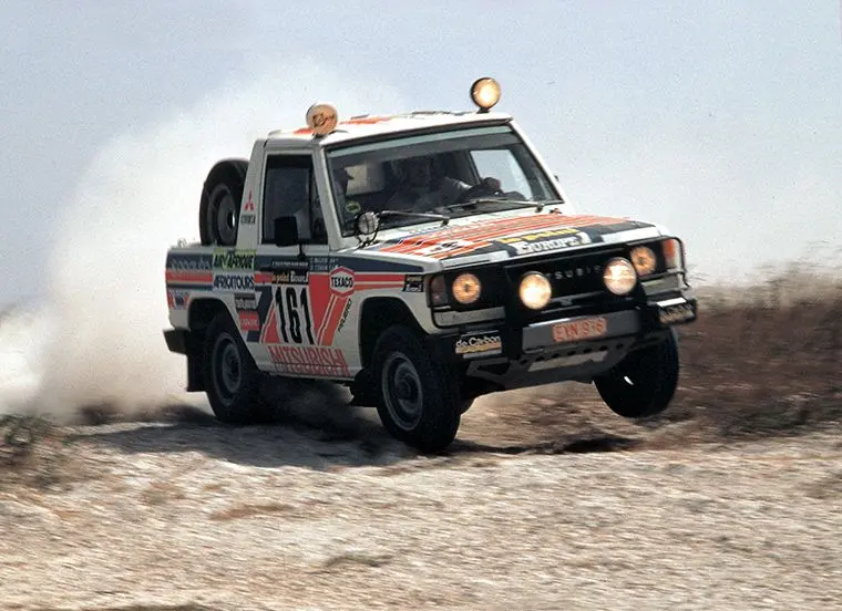 Pajero: Mitsubishi rescata este histórico nombre para bautizar a su futuro SUV 1 Motor16 1983 Mitsubishi Pajero Dakar. Imagen.