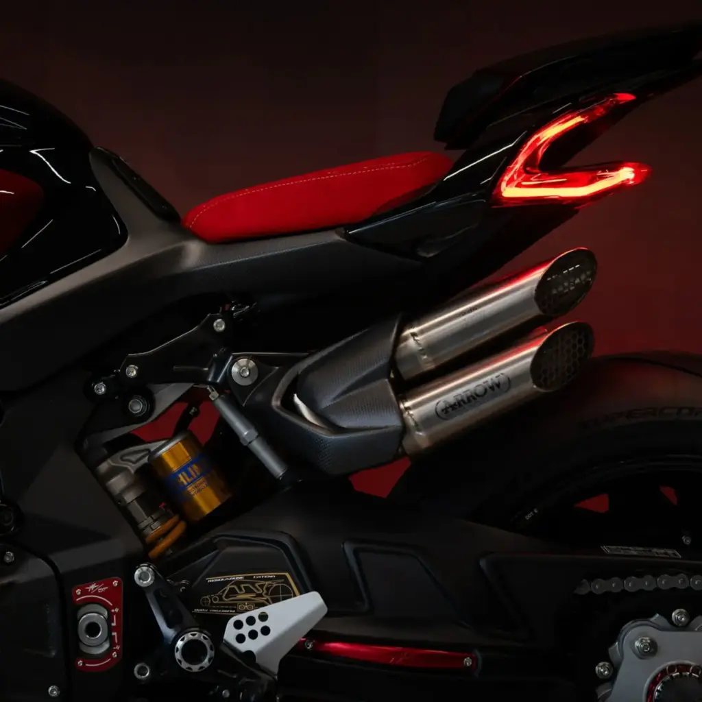 ABT se cansa de preparar Audi, Cupra, Lamborghini o Seat y se pasa a las dos ruedas 24 Motor16 2026 ABT MV Agusta Brutale 1000 21 Motor16