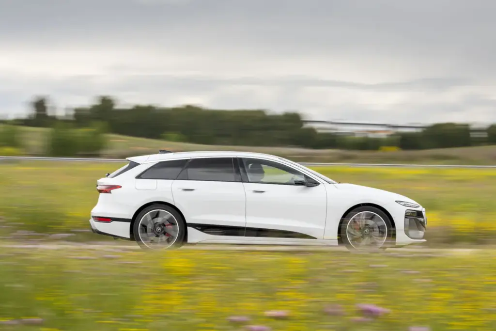 2026 Audi A6 Avant e tron performance prueba 27 Motor16