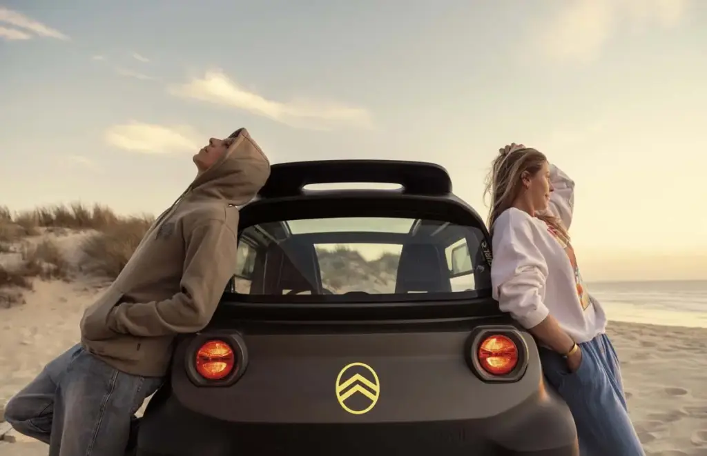2026 CITROEN AMI RIP CURL5 Motor16